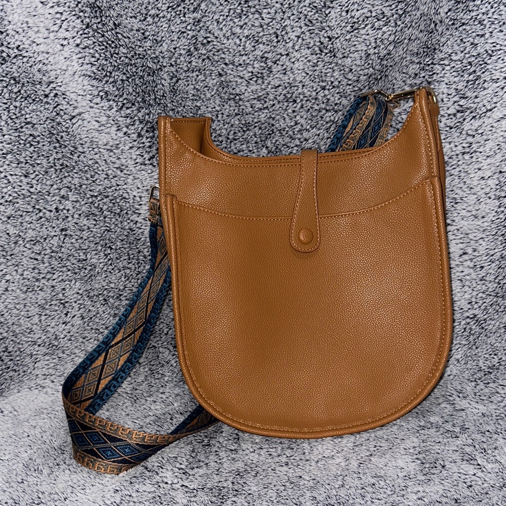 Elegant Tan Crossbody Bag with Patterned Strap